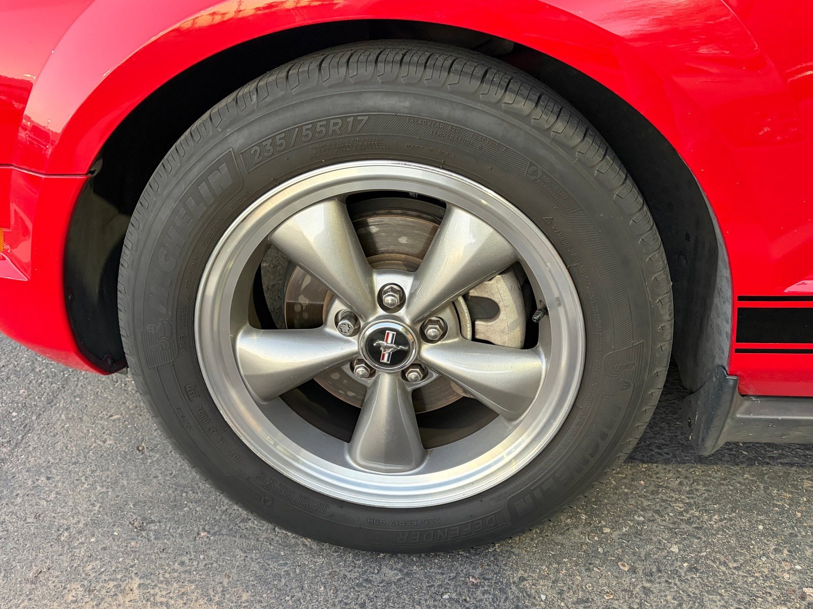 Used 2006 Ford Mustang Coupe image 6