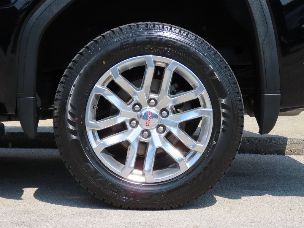 Used 2021 GMC Sierra 1500 SLT w/ SLT Premium Plus Package AWD/4WD image 15
