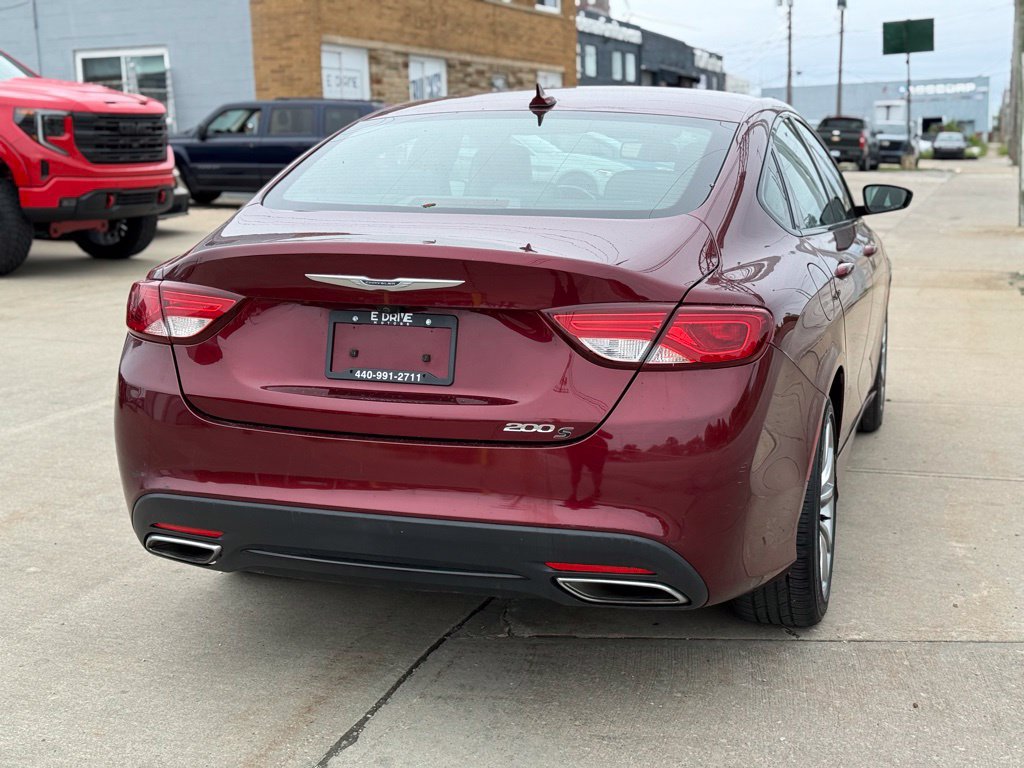 Used 2016 Chrysler 200 S w/ Navigation & Sound Group I FWD image 7