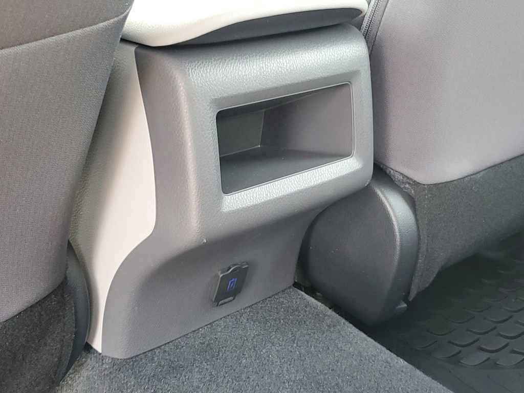 Used 2024 Toyota Camry LE w/ Convenience Package image 30