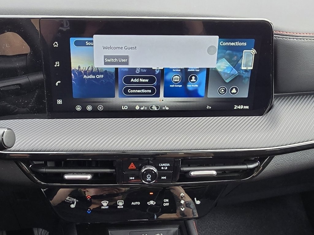 New 2026 Nissan Kicks SR w/ SR Premium Package image 17