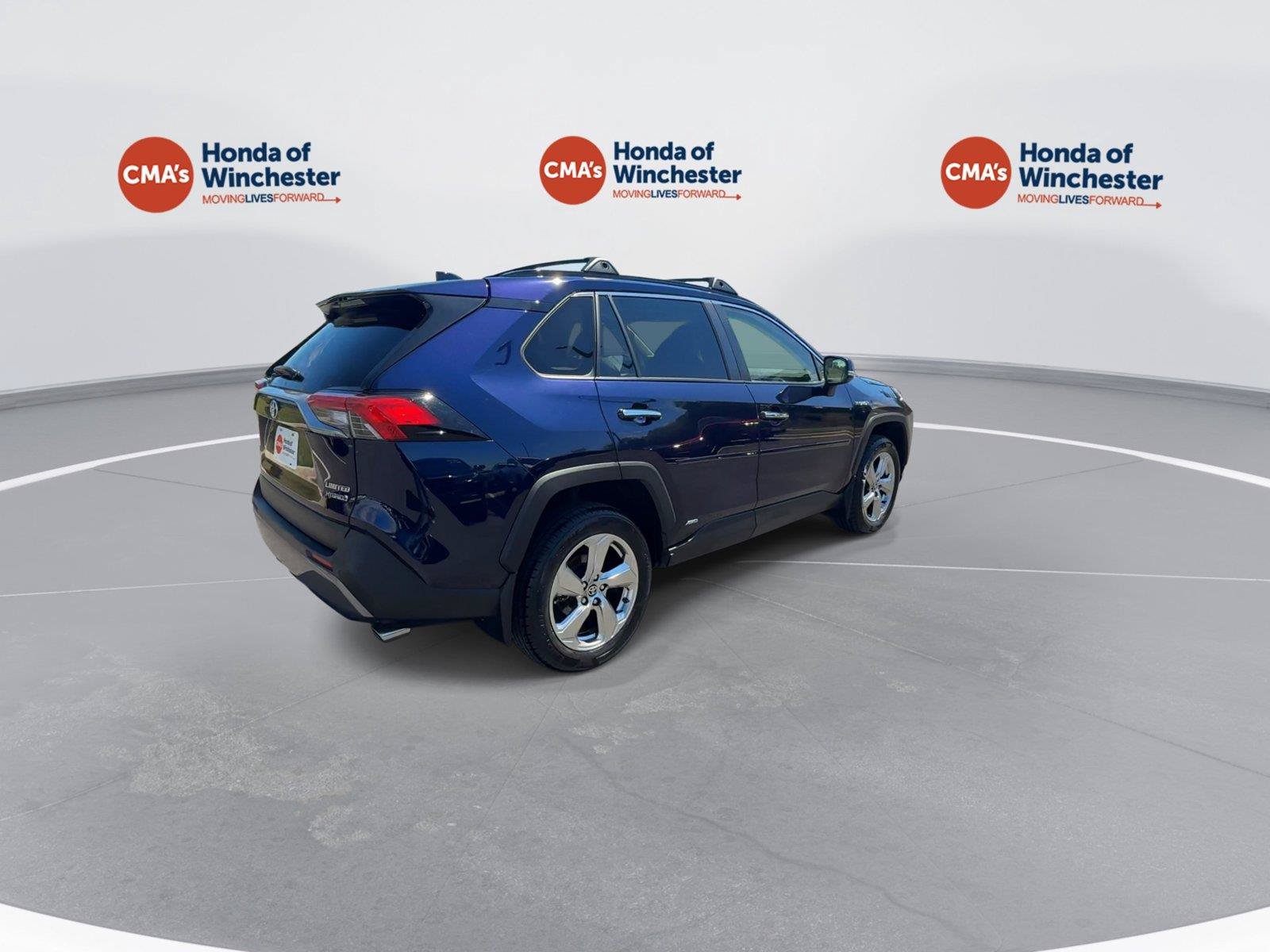 Used 2020 Toyota RAV4 Limited AWD/4WD image 8