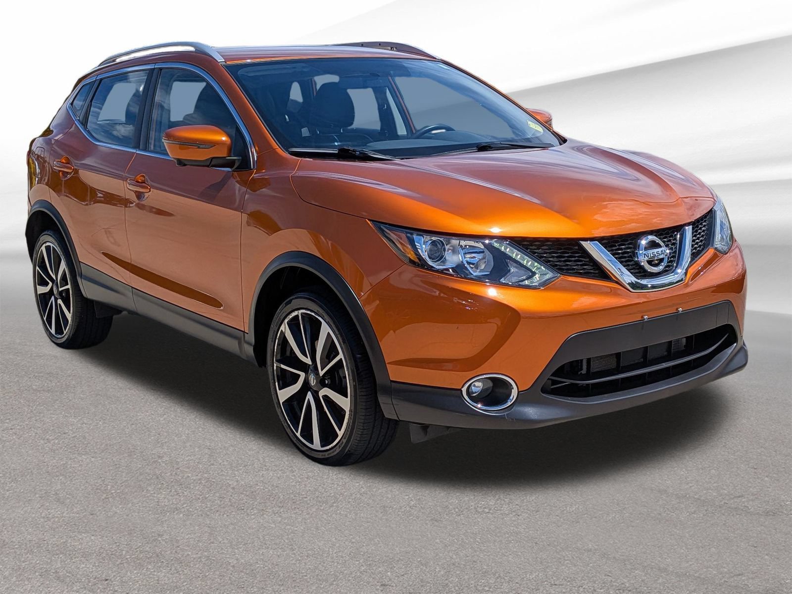 Certified 2017 Nissan Rogue Sport SL AWD/4WD image 4