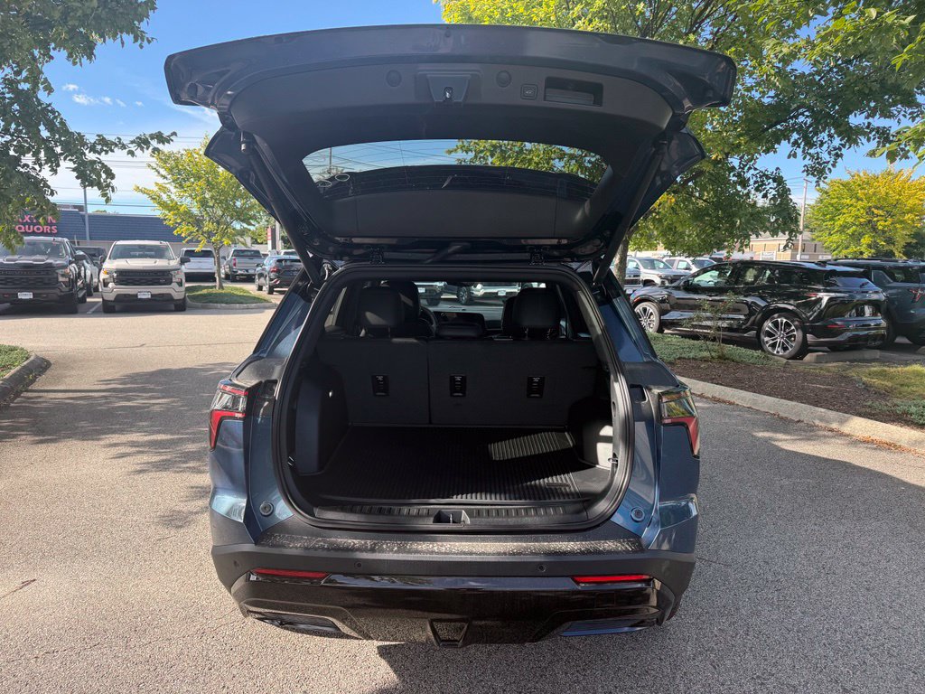 New 2027 Chevrolet Equinox RS w/ Safety and Technology Package AWD/4WD image 10