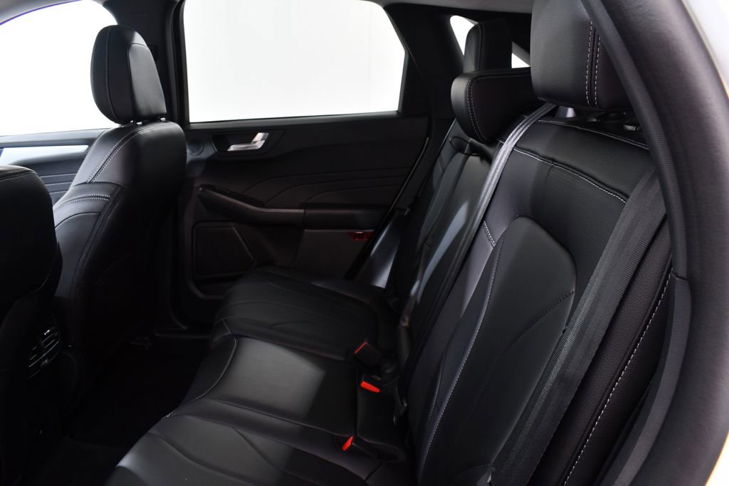 New 2025 Ford Escape SE w/ PHEV Premium Package image 21