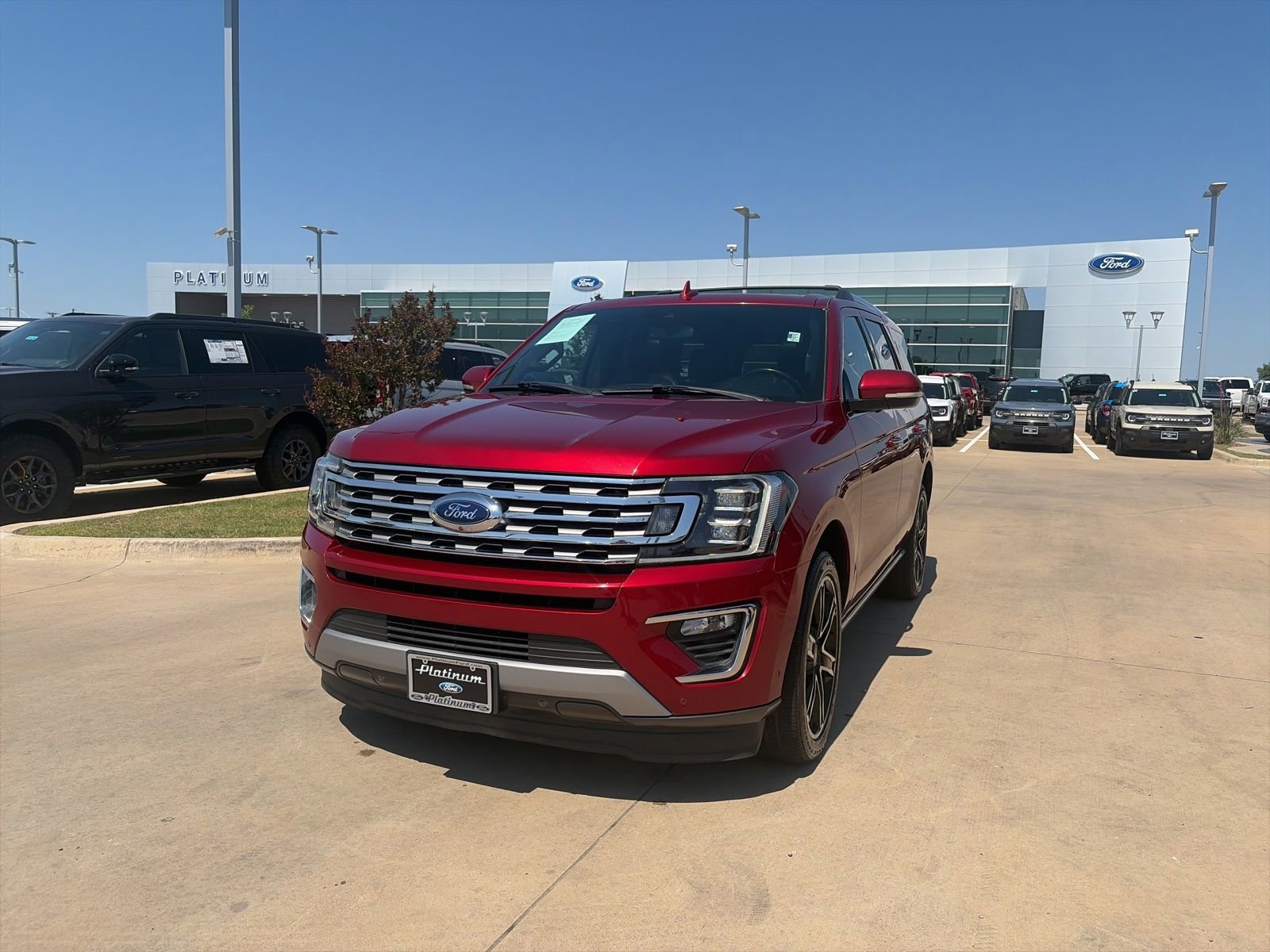Used 2019 Ford Expedition Limited w/ Texas Edition Package RWD image 28