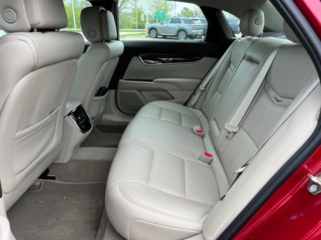 Used 2013 Cadillac XTS Luxury w/ Driver Awareness Package FWD image 4