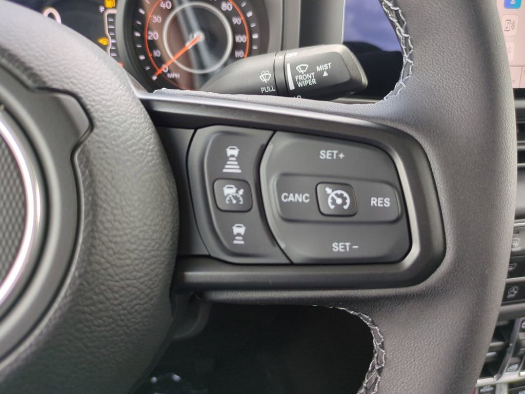 New 2025 Jeep Gladiator Rubicon w/ Convenience Group image 18