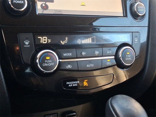 Used 2014 Nissan Rogue SL image 15