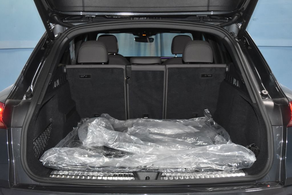 Certified 2025 Audi Q5 Premium w/ Convenience Package image 25