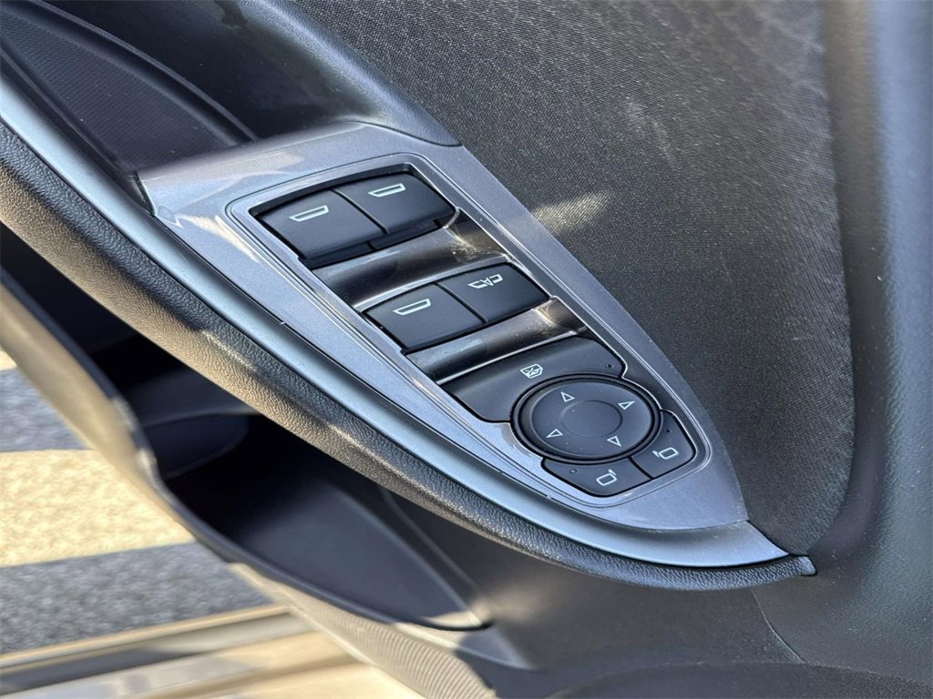 Used 2025 Chevrolet Malibu LT image 11