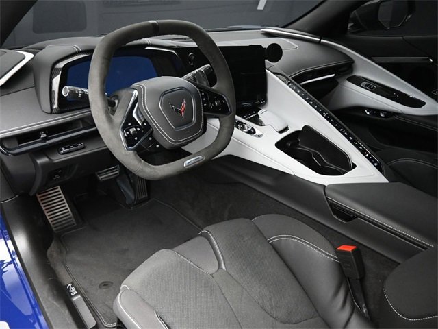 Used 2025 Chevrolet Corvette Z06 w/ Stealth Interior Trim Package image 15