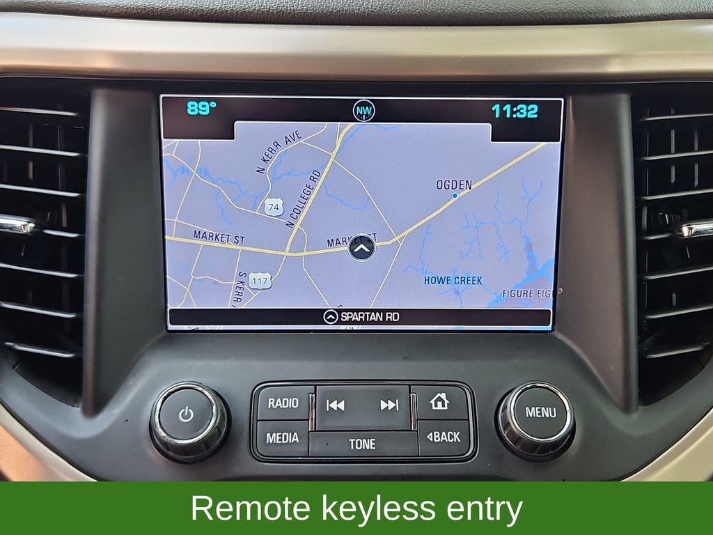 Used 2018 GMC Acadia Denali w/ Technology Package AWD/4WD image 18
