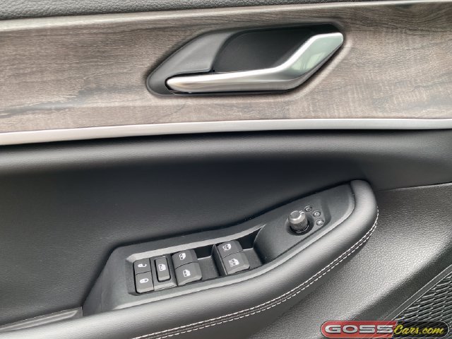 New 2026 Jeep Grand Cherokee Altitude AWD/4WD image 24