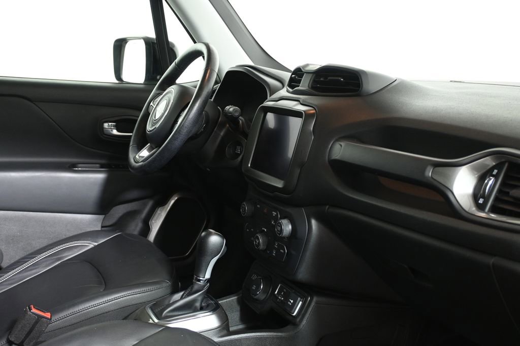 Used 2022 Jeep Renegade Limited w/ Sun, Sound & Wheels Group image 33