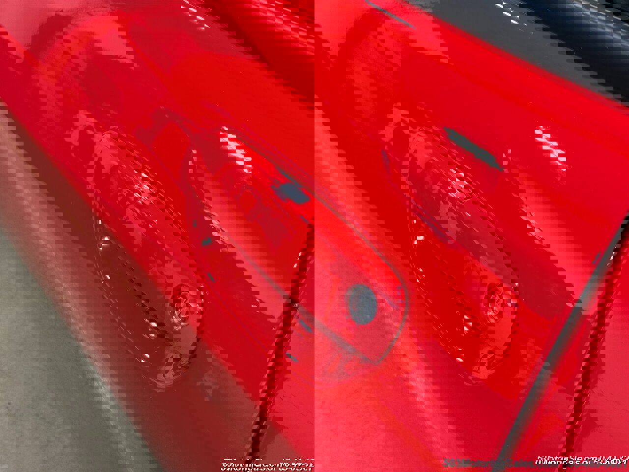 Used 2015 Dodge Challenger SRT Hellcat image 27