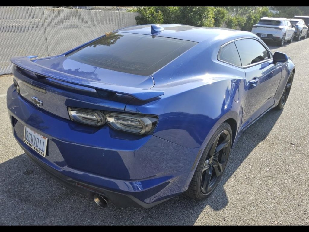 Used 2023 Chevrolet Camaro SS RWD image 5