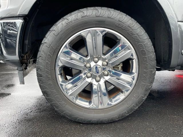 Used 2020 Ford F150 Lariat w/ Equipment Group 502A Luxury image 5