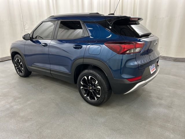 Used 2021 Chevrolet TrailBlazer LT w/ Convenience Package AWD/4WD image 3