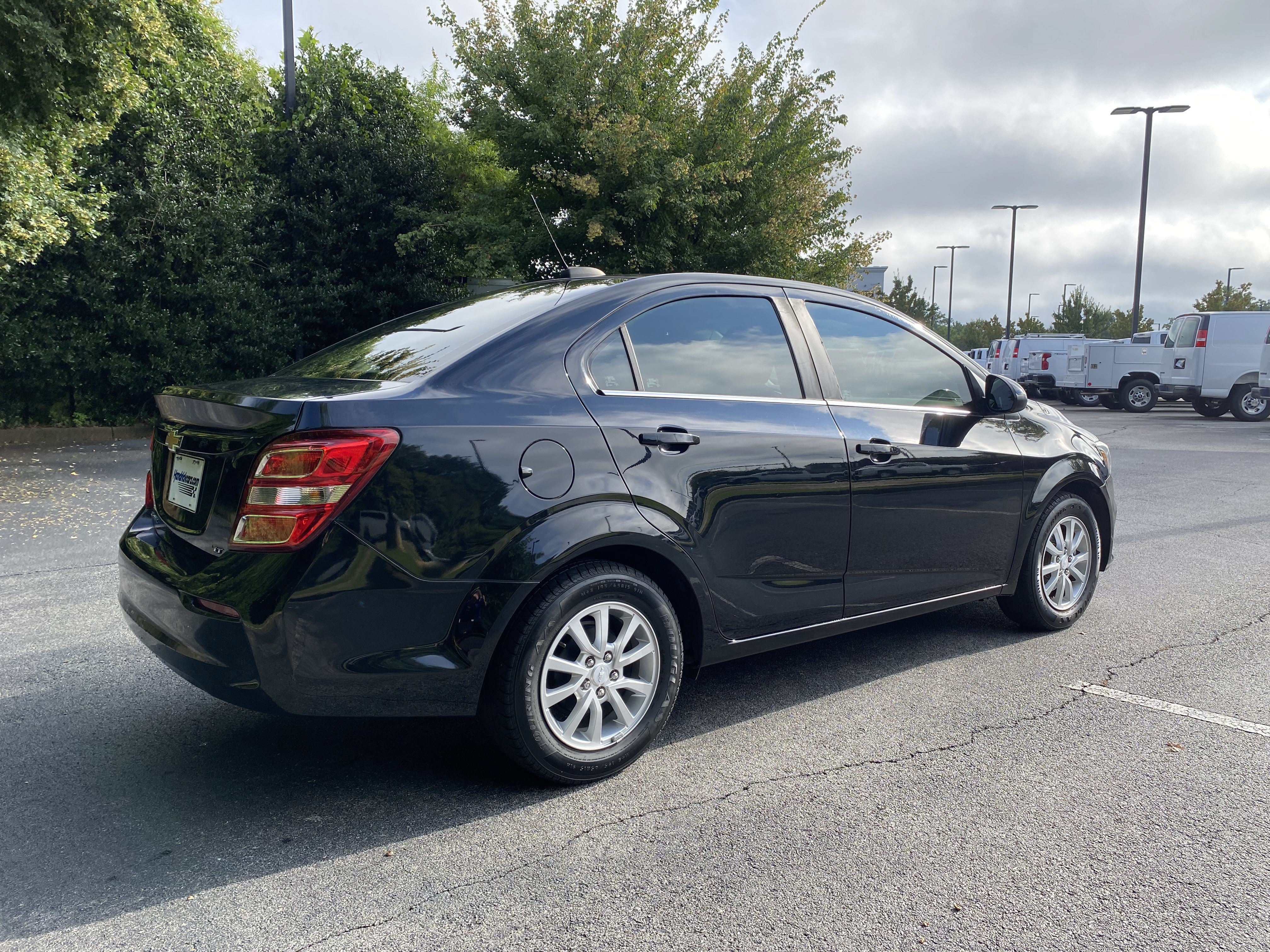 Used 2020 Chevrolet Sonic LT FWD image 9