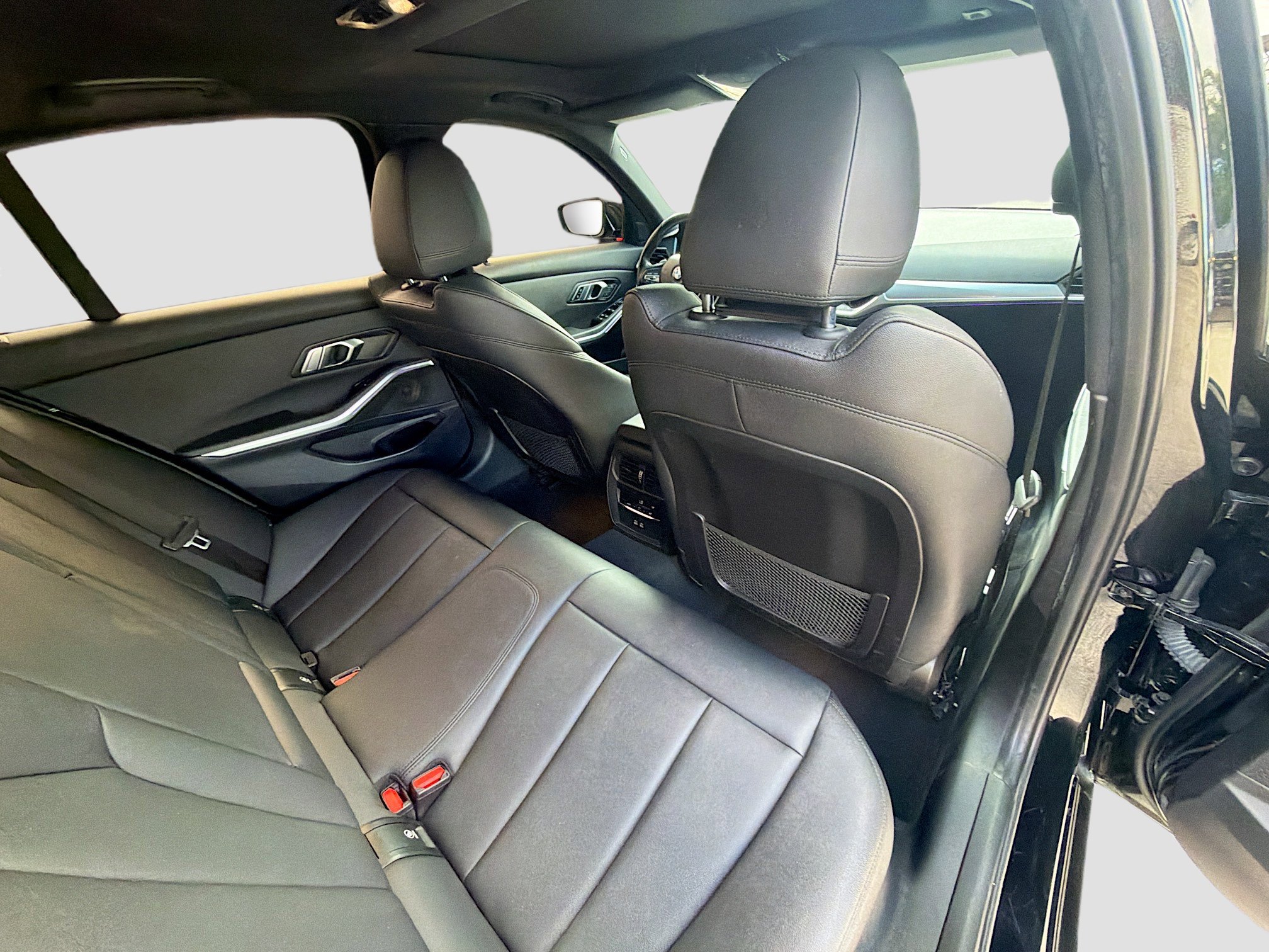 Used 2021 BMW 330i Sedan w/ Convenience Package image 27