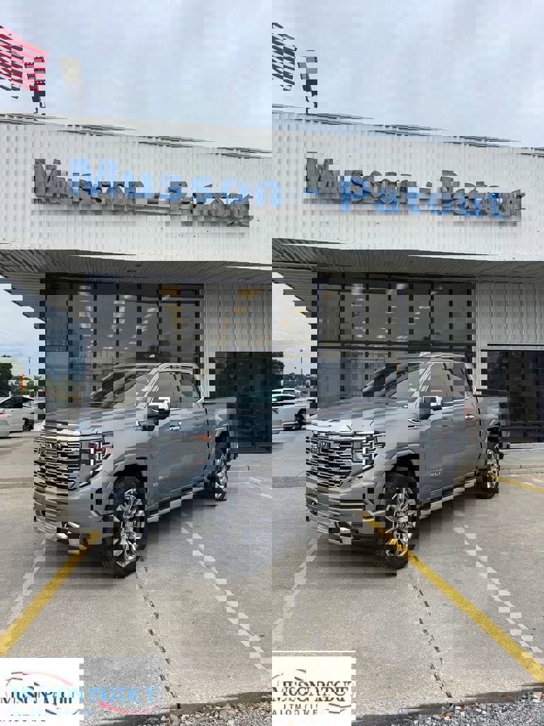 Used 2024 GMC Sierra 1500 Denali w/ Denali Reserve Package AWD/4WD image 1