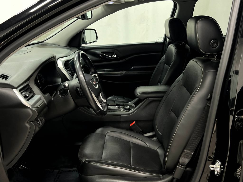 Used 2018 GMC Acadia SLT w/ LPO, Floor Liner Package AWD/4WD image 14