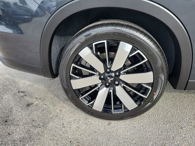 New 2026 Mitsubishi Outlander SE image 7