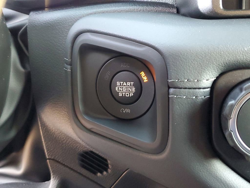 New 2026 Jeep Wrangler Sahara image 32