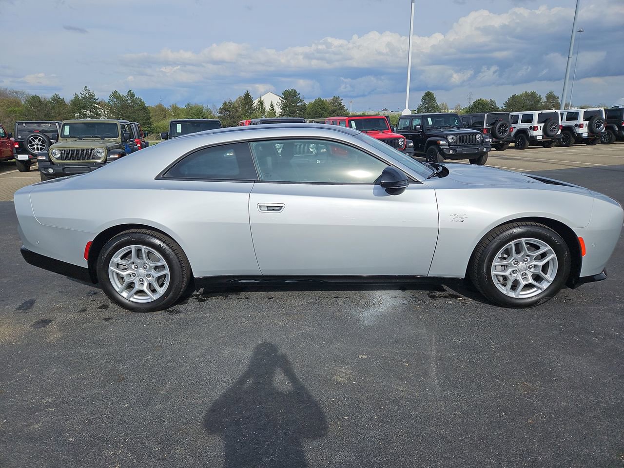 New 2025 Dodge Charger R/T w/ Quick Order Package 25M R/T image 8