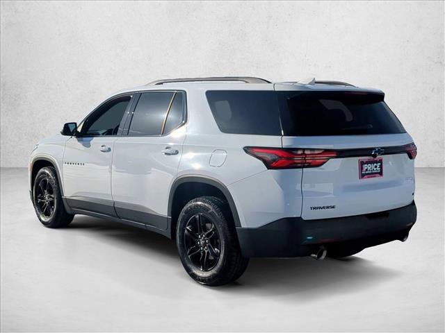 Used 2023 Chevrolet Traverse LT FWD image 4