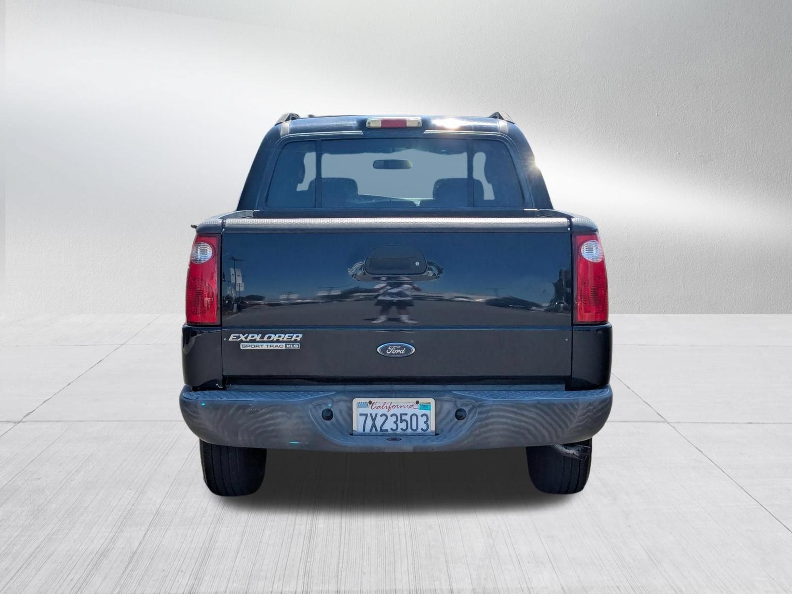 Used 2005 Ford Explorer Sport Trac XLS RWD image 4