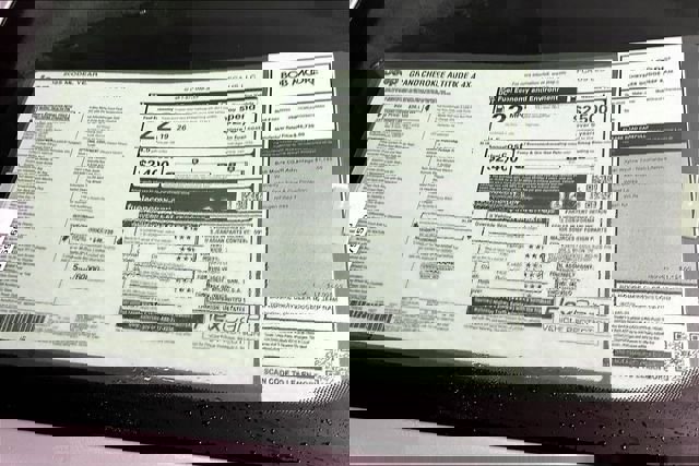 New 2025 Jeep Grand Cherokee Laredo image 14