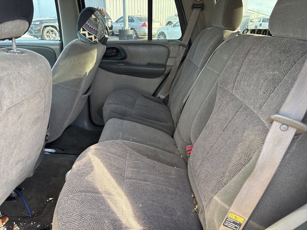 Used 2003 Chevrolet TrailBlazer LT image 10