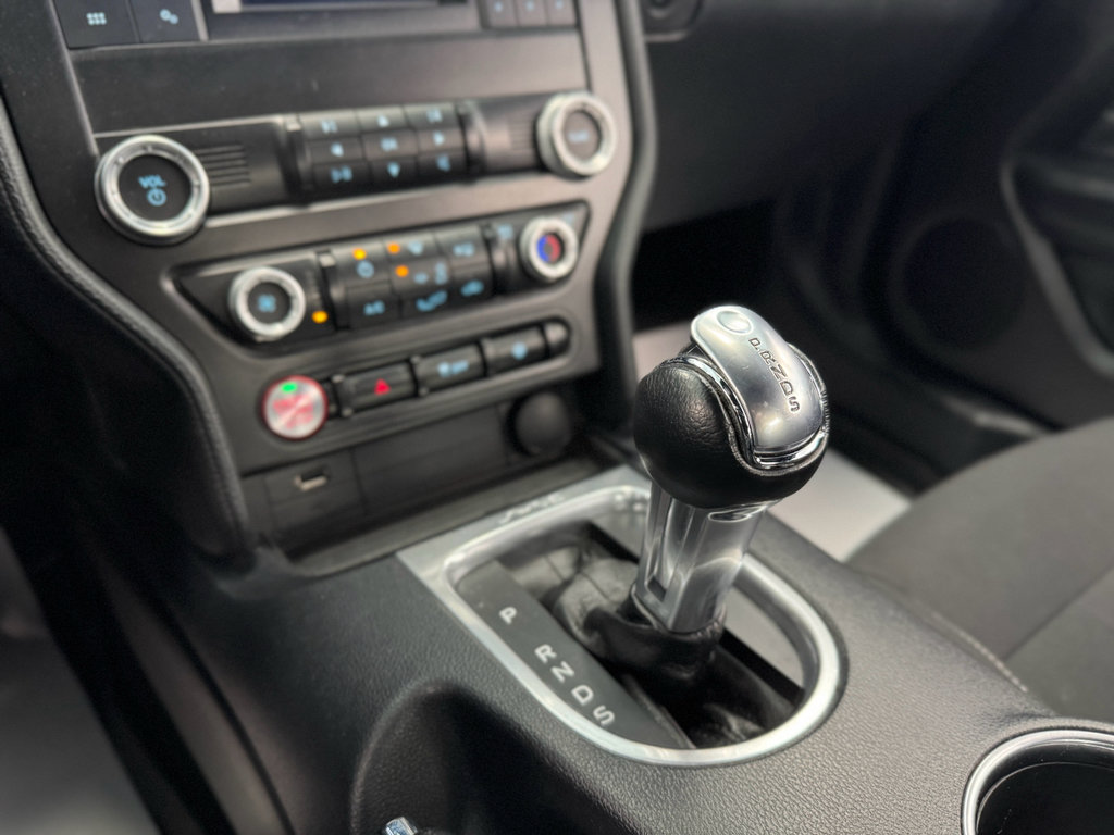 Used 2021 Ford Mustang EcoBoost w/ 2.3L High Performance Package image 24