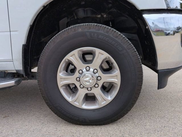 Used 2024 RAM 3500 Big Horn AWD/4WD image 12