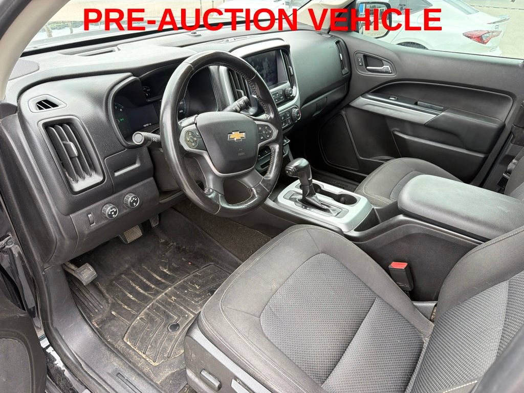 Used 2016 Chevrolet Colorado LT w/ Midnight Edition AWD/4WD image 5