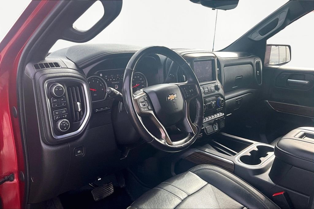 Used 2021 Chevrolet Silverado 1500 High Country w/ Technology Package image 14