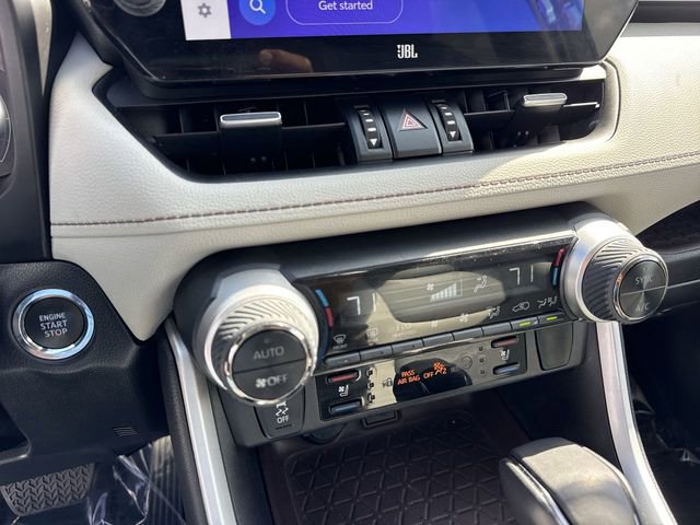 Used 2023 Toyota RAV4 Limited image 19