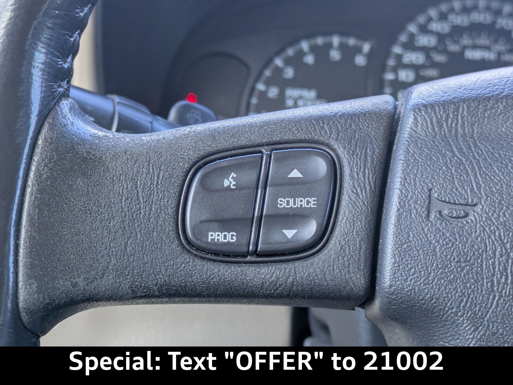 Used 2006 Chevrolet Suburban Z71 w/ Z71 Preferred Equipment Group RWD image 27