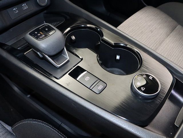 Used 2023 Nissan Rogue SV image 19