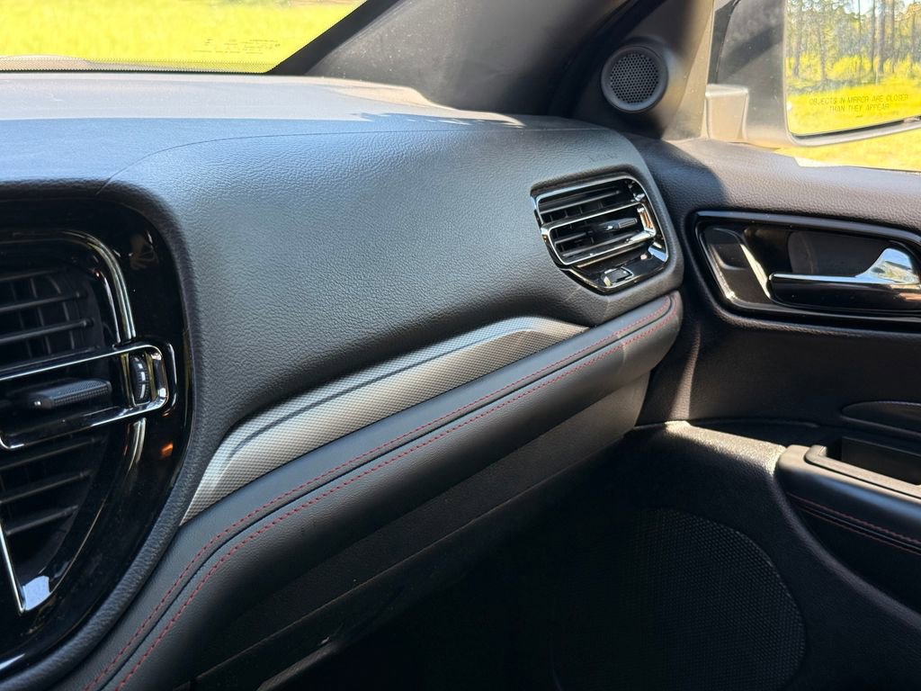 Used 2025 Dodge Durango R/T w/ Blacktop Package AWD/4WD image 18