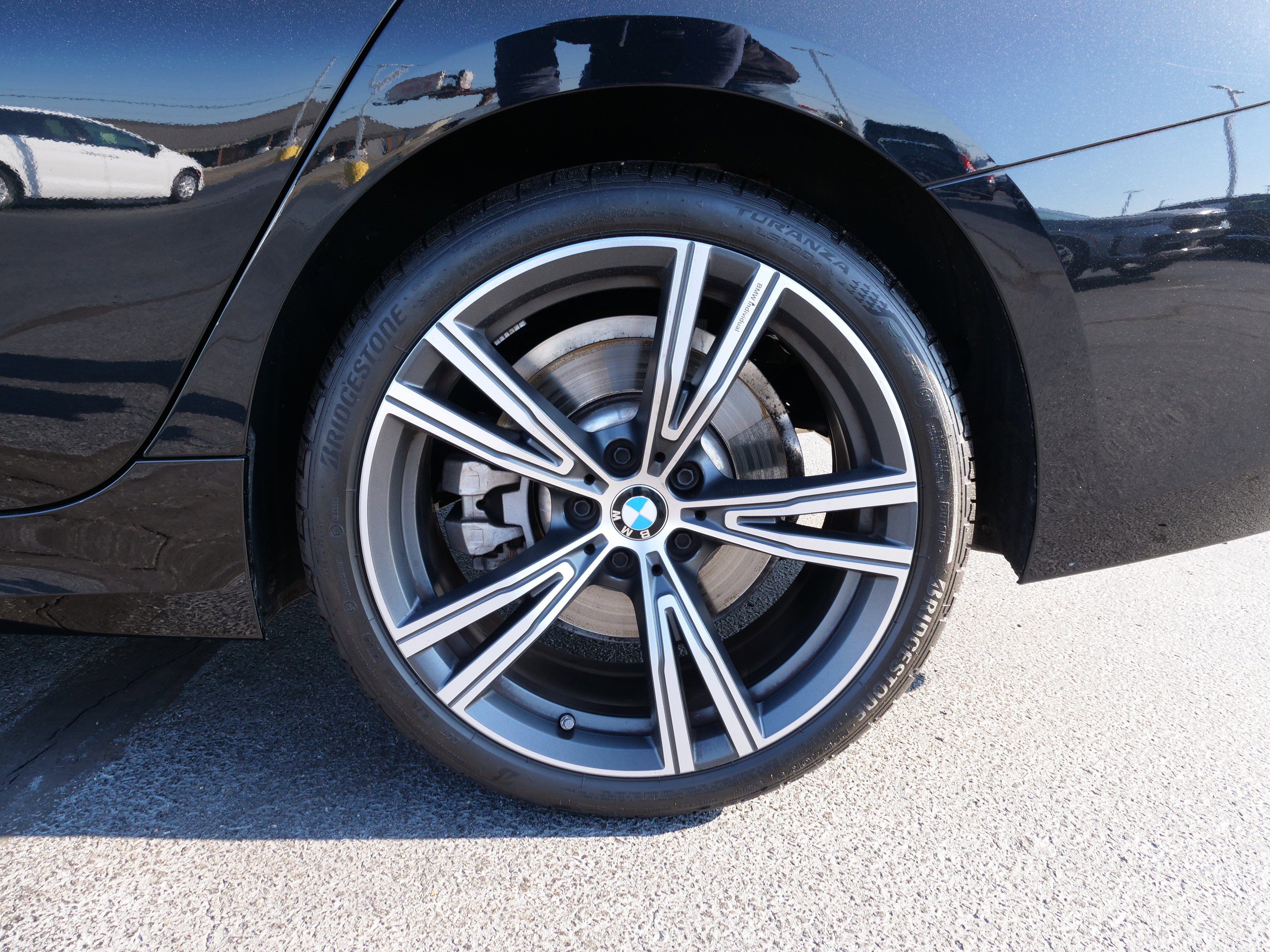 Certified 2023 BMW 330i Sedan w/ Convenience Package image 12