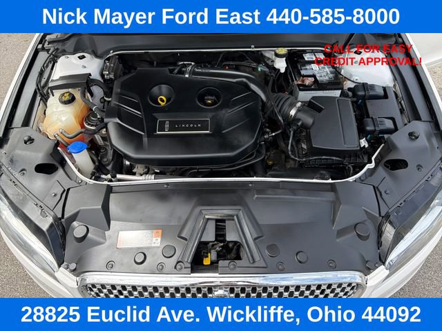 Used 2019 Lincoln MKZ Premiere FWD image 1