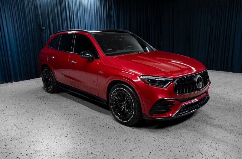 Certified 2024 Mercedes-Benz GLC 43 AMG 4MATIC image 3