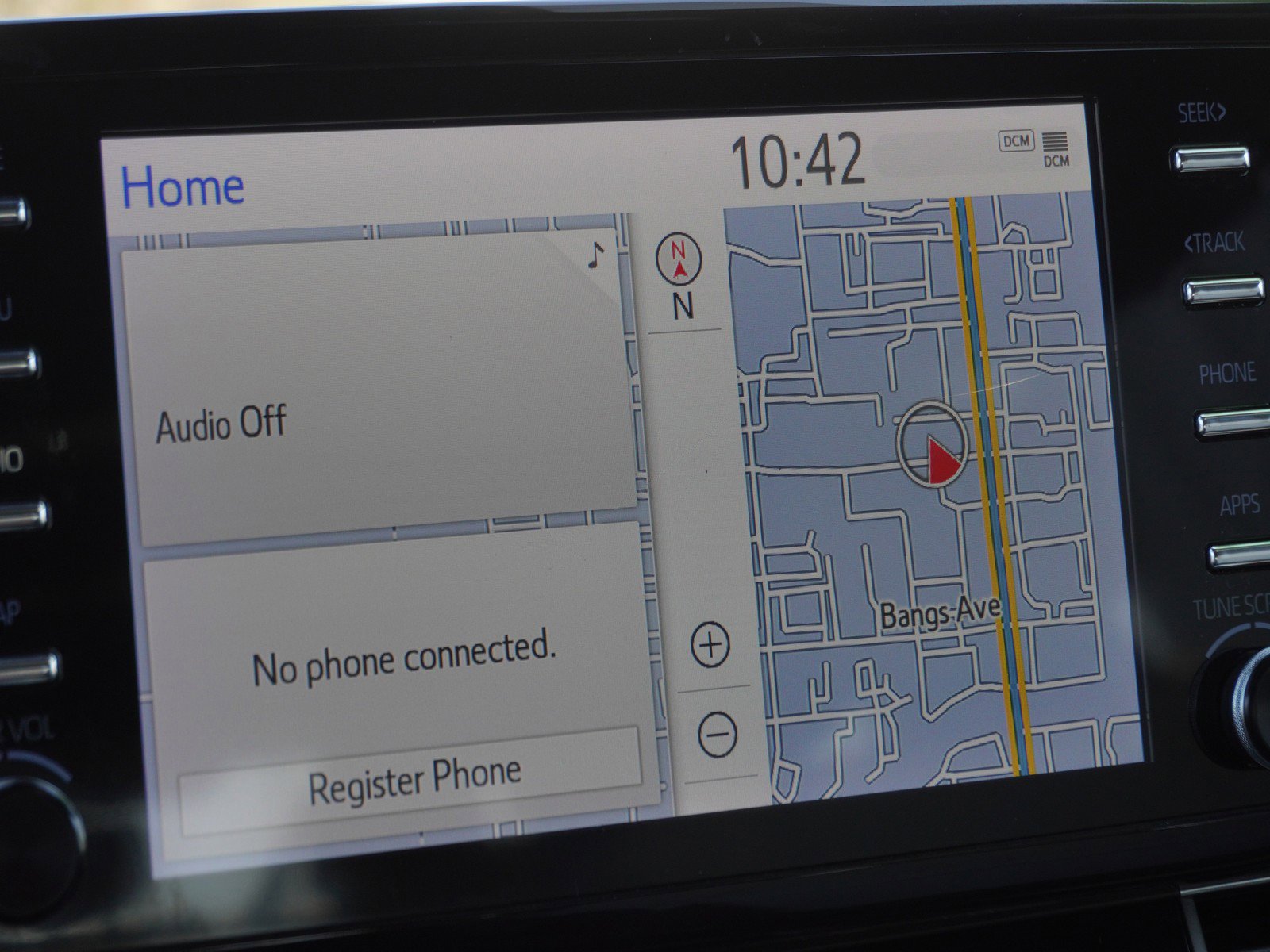 Used 2024 Toyota Sienna XSE w/ XSE Plus Package image 28