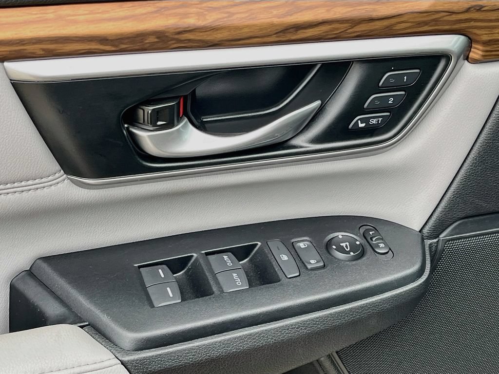 Used 2022 Honda CR-V EX-L image 12
