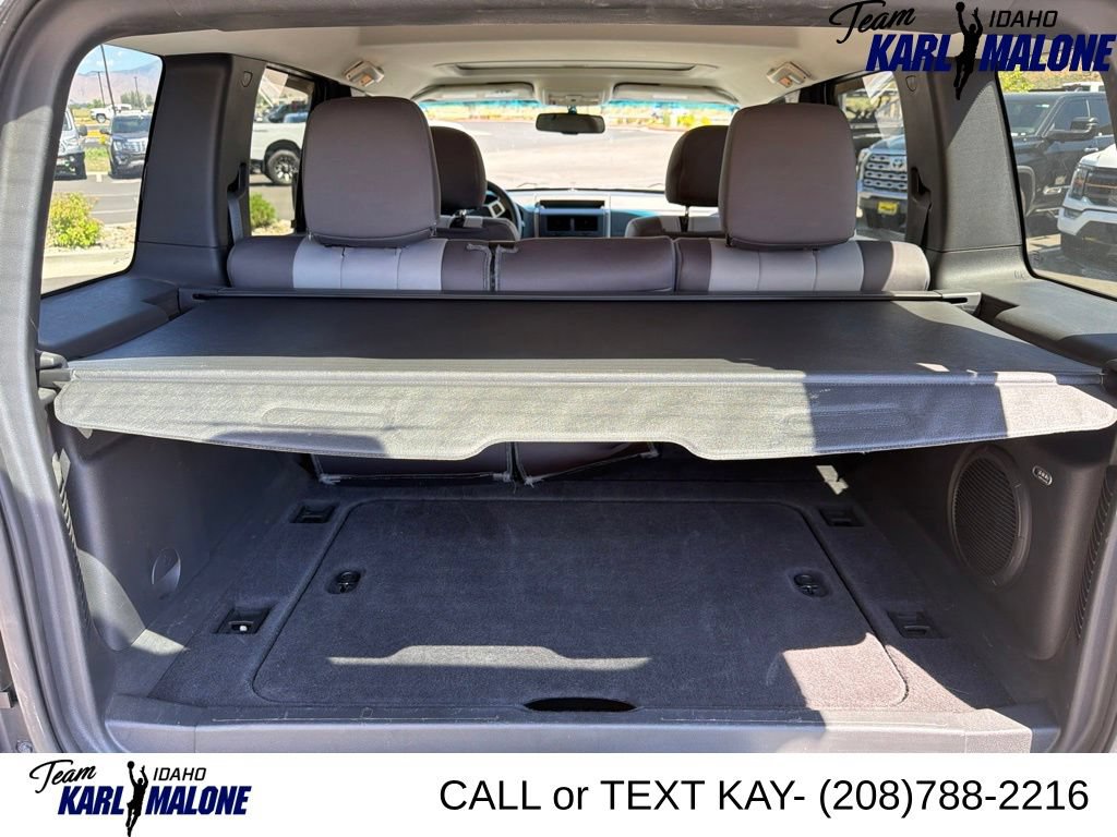 Used 2010 Jeep Liberty Renegade w/ Premium Group AWD/4WD image 10