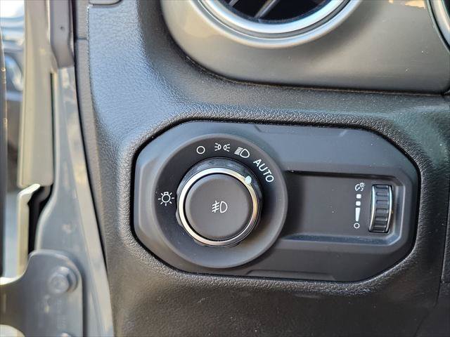 Certified 2023 Jeep Wrangler Unlimited Sahara AWD/4WD image 10
