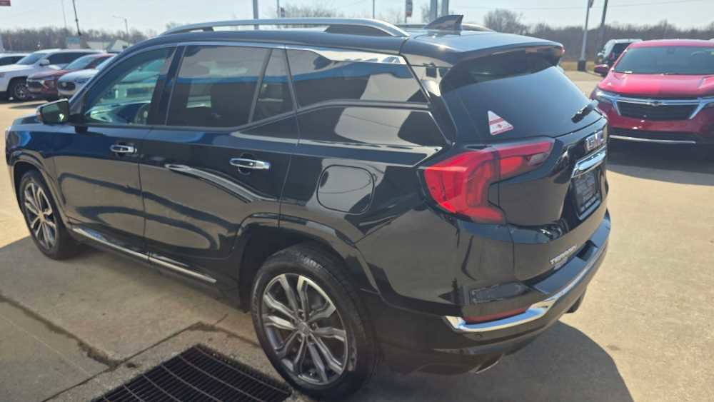 Used 2019 GMC Terrain Denali w/ Advanced Safety Package image 6